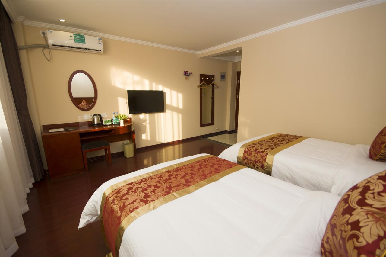 Greentree Inn Guangdong Shantou Gurao Gugui Road Business Hotel מראה חיצוני תמונה